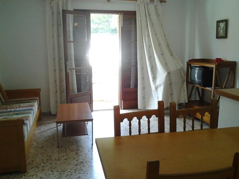 Apartment Torres Mari Cala Llonga  Room photo